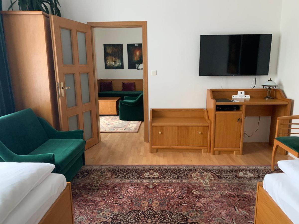 Antik Hotel Sofia Litomyšl Δωμάτιο φωτογραφία