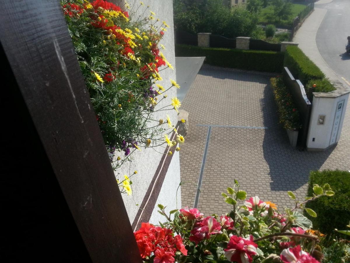 Antik Hotel Sofia Litomyšl Εξωτερικό φωτογραφία