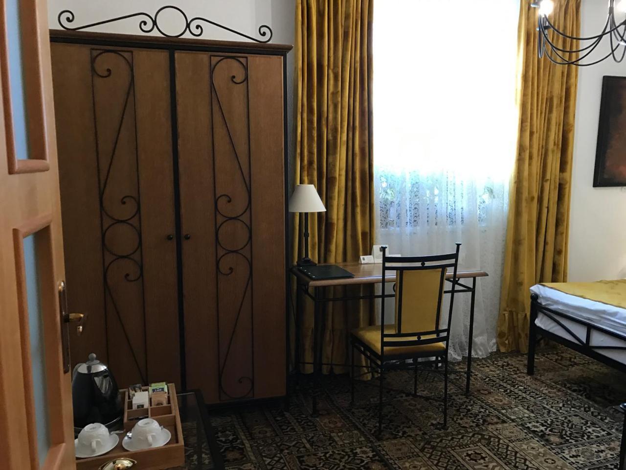 Antik Hotel Sofia Litomyšl Εξωτερικό φωτογραφία