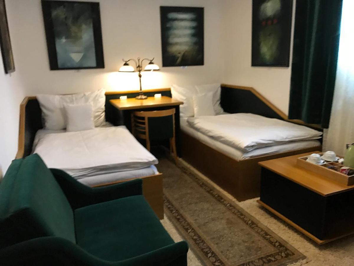Antik Hotel Sofia Litomyšl Εξωτερικό φωτογραφία